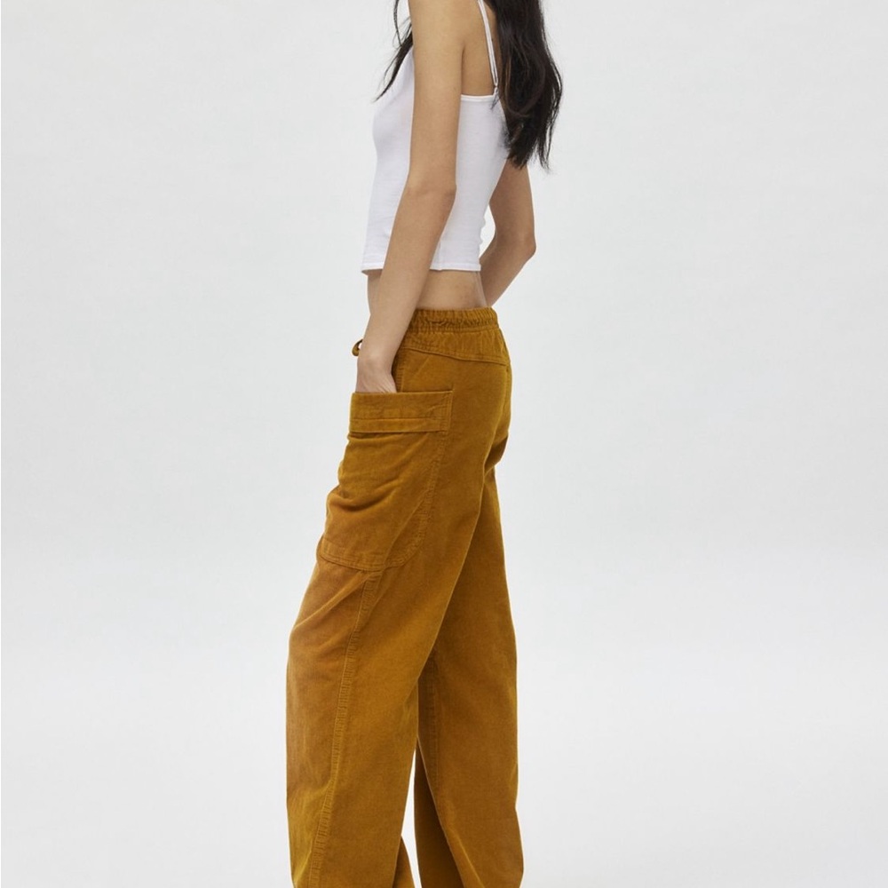 Kimchi Blue Amelie corduroy pull on pants